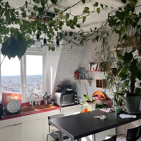Apartment Beau A Sous Bois